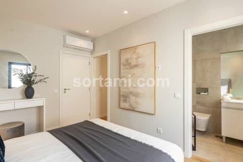 Apartamento T4 Venda em Albufeira e Olhos de Água,Albufeira