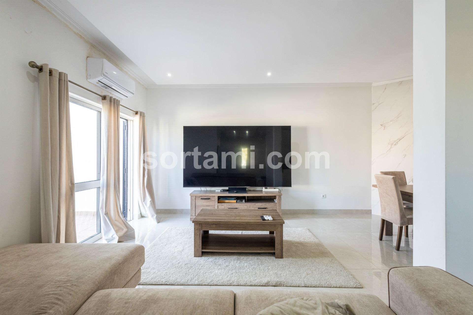 Moradia em Banda T3 Venda em Loulé (São Clemente),Loulé