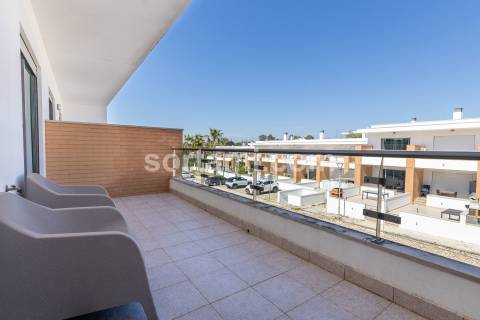 Moradia em Banda T2 Venda em Albufeira e Olhos de Água,Albufeira