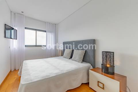 Apartamento T3 Venda em Quarteira,Loulé