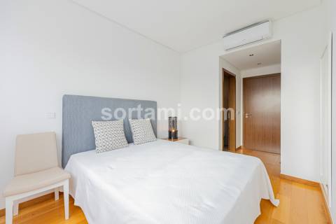 Apartamento T3 Venda em Quarteira,Loulé
