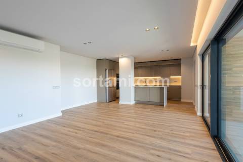 Apartamento T3 Venda em Faro (Sé e São Pedro),Faro