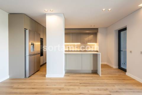 Apartamento T3 Venda em Faro (Sé e São Pedro),Faro