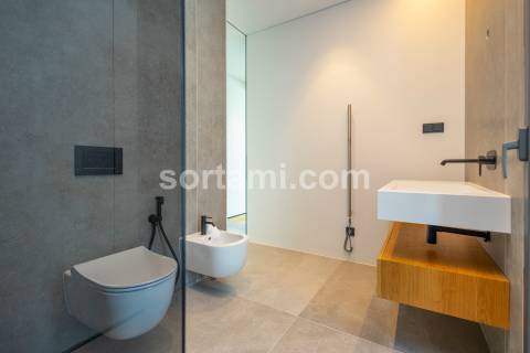 Moradia Isolada T5 Venda em Quarteira,Loulé