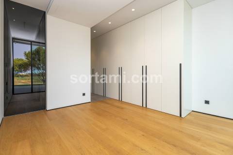 Moradia Isolada T5 Venda em Quarteira,Loulé