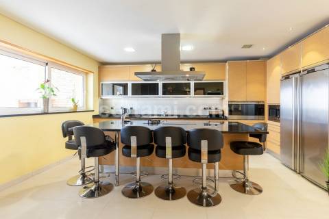 Moradia em Banda T4 Venda em Quarteira,Loulé