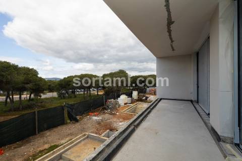 Moradia Isolada T4 Venda em Faro (Sé e São Pedro),Faro