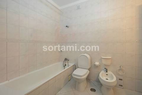 Apartamento T3 Venda em Quarteira,Loulé