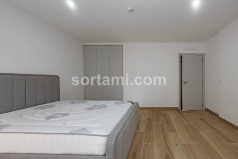 Apartamento T0+2 Venda em Cedofeita, Santo Ildefonso, Sé, Miragaia, São Nicolau e Vitória,Porto