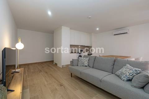 Apartamento T0+2 Venda em Cedofeita, Santo Ildefonso, Sé, Miragaia, São Nicolau e Vitória,Porto