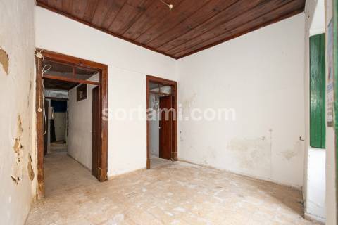 Moradia Devoluta T3 Venda em Faro (Sé e São Pedro),Faro