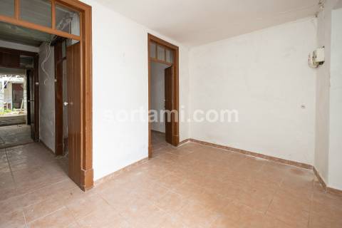 Moradia Devoluta T3 Venda em Faro (Sé e São Pedro),Faro