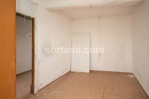 Moradia Devoluta T3 Venda em Faro (Sé e São Pedro),Faro