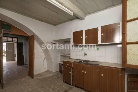 Moradia Devoluta T3 Venda em Faro (Sé e São Pedro),Faro