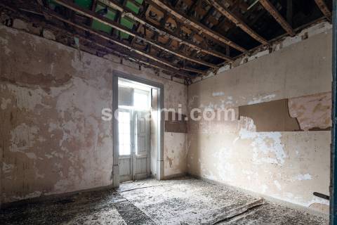 Moradia Devoluta T3 Venda em Faro (Sé e São Pedro),Faro