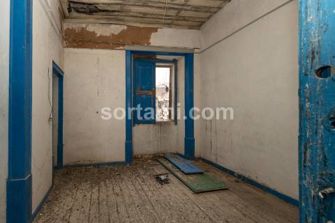 Moradia Devoluta T3 Venda em Faro (Sé e São Pedro),Faro