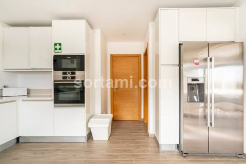 Moradia Geminada T3 Venda em Almancil,Loulé