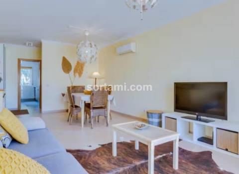 Apartamento T2 Arrendamento em Quarteira,Loulé