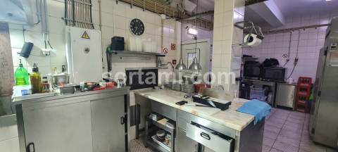 Restaurante  Trespasse em Quarteira,Loulé