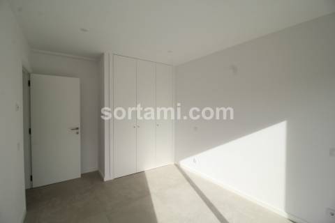 Moradia Geminada T3+1 Venda em Mexilhoeira Grande,Portimão