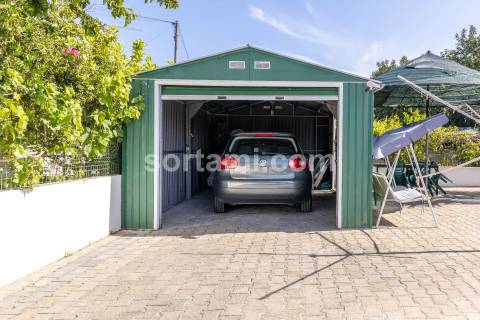 Moradia Isolada T3 Venda em Albufeira e Olhos de Água,Albufeira