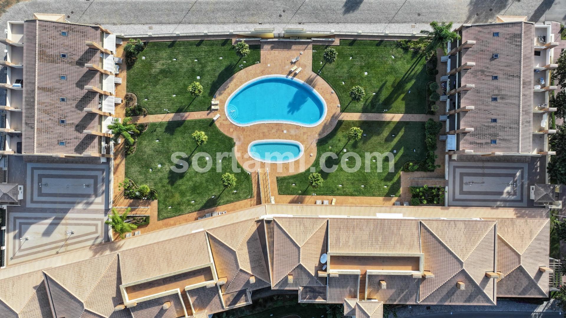 Apartamento T2+2 Venda em Quarteira,Loulé