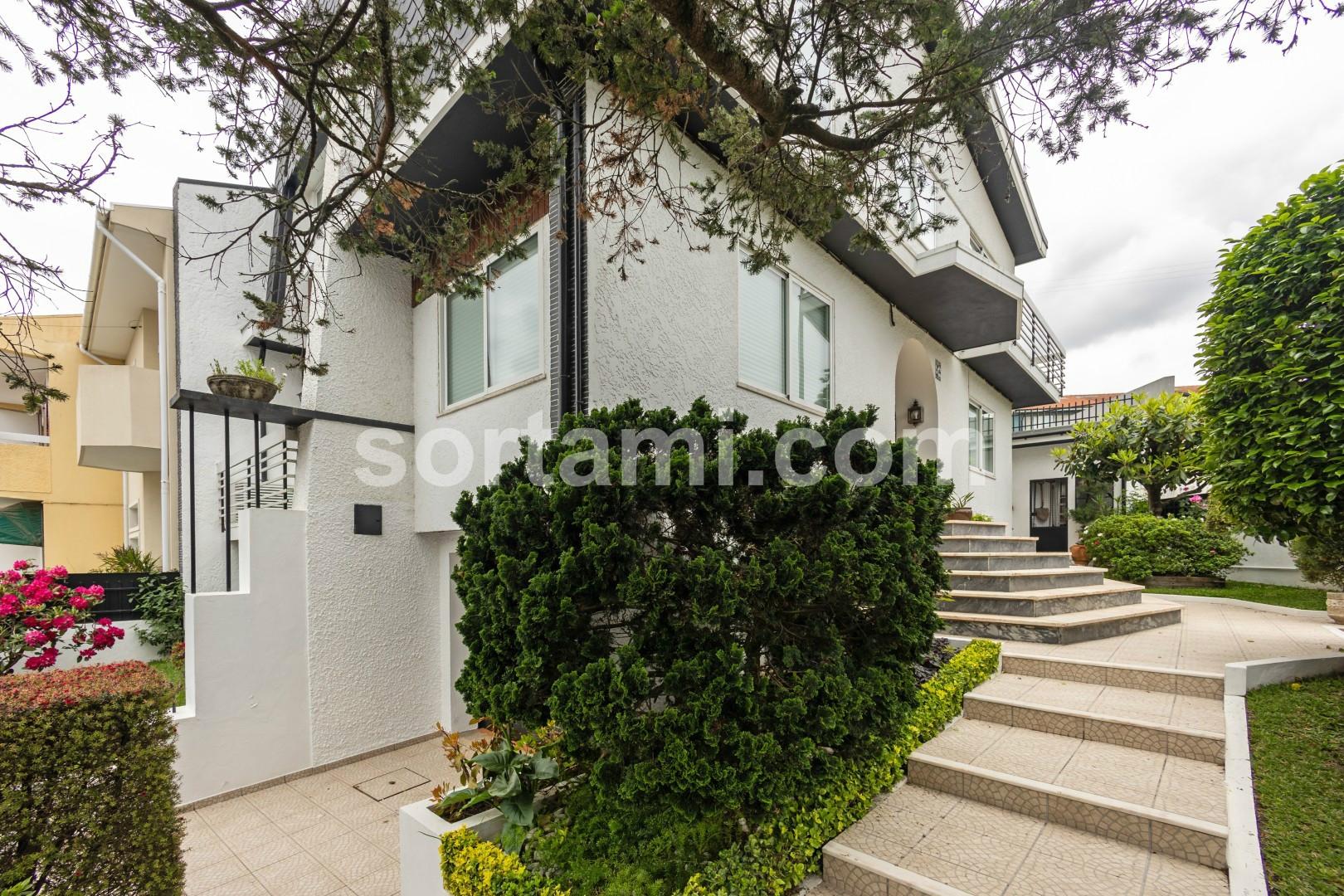 Moradia Geminada T6 Venda em Gondomar (São Cosme), Valbom e Jovim,Gondomar