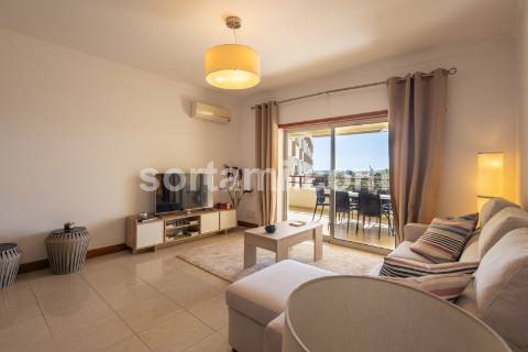 Apartamento T2 Venda em Quarteira,Loulé