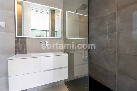 Moradia Isolada T4 Venda em Quarteira,Loulé