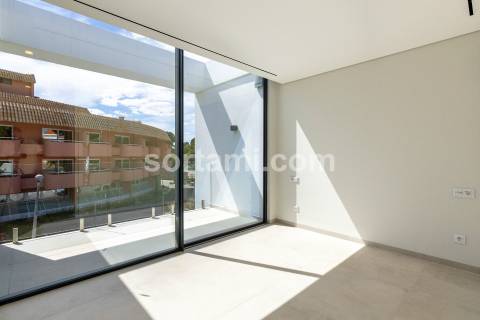 Moradia Isolada T4 Venda em Quarteira,Loulé