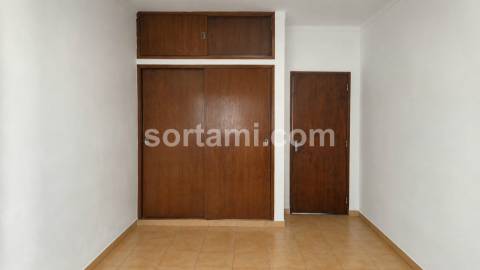 Apartamento T2 Venda em Quarteira,Loulé