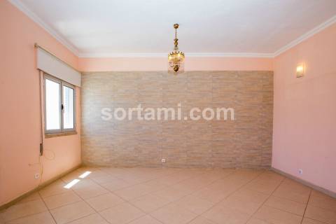Apartamento T3 Venda em Quarteira,Loulé