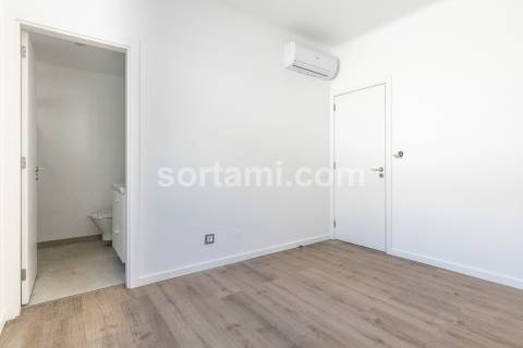 Moradia Geminada T3 Venda em Albufeira e Olhos de Água,Albufeira