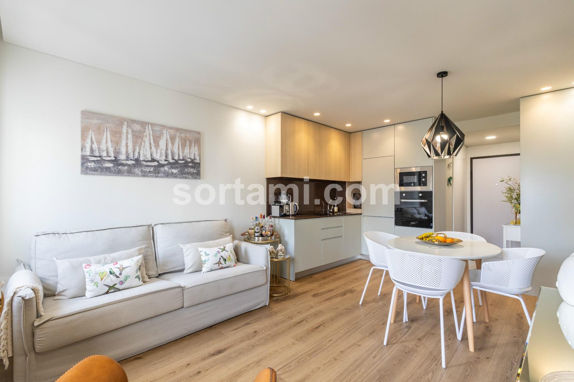 Apartamento T0+1 Venda em Quarteira,Loulé