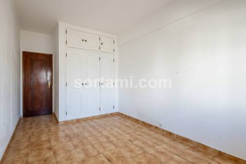 Apartamento T2 Venda em Quarteira,Loulé