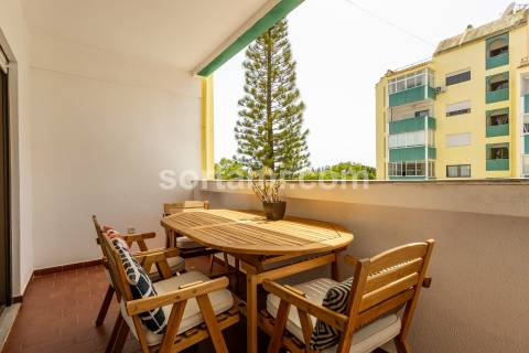 Apartamento T2 Venda em Quarteira,Loulé