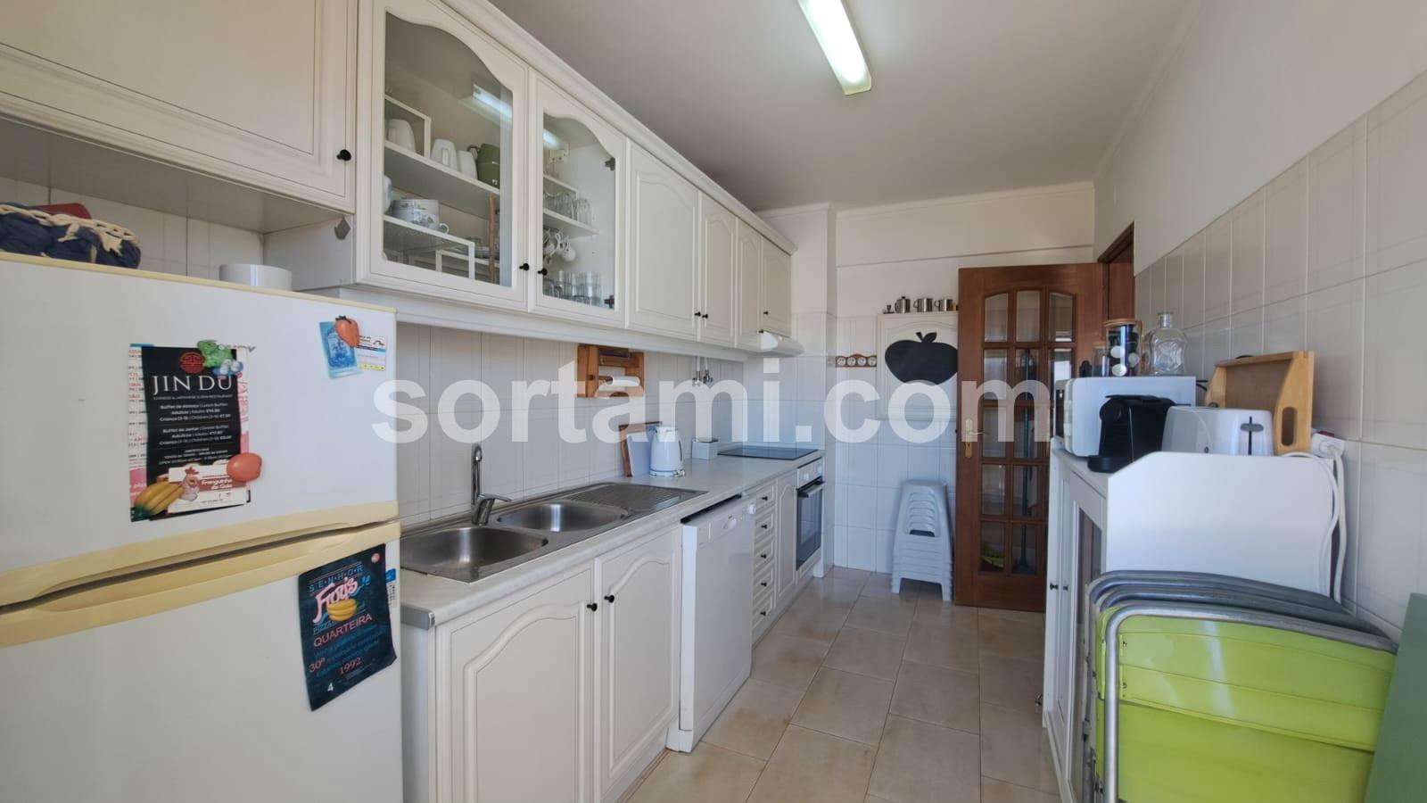 Apartamento T2 Venda em Quarteira,Loulé