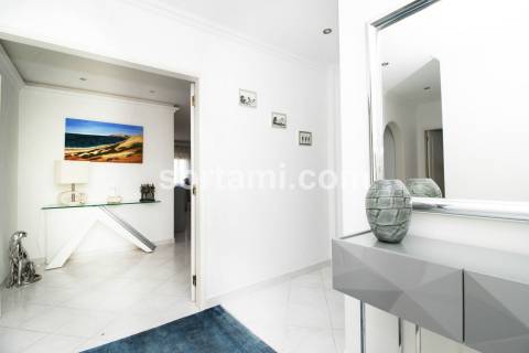 Apartamento T3 Arrendamento em Quarteira,Loulé