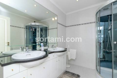 Apartamento T3 Arrendamento em Quarteira,Loulé