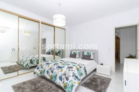 Apartamento T3 Arrendamento em Quarteira,Loulé