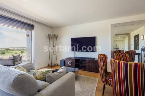 Apartamento T2 Venda em Quarteira,Loulé