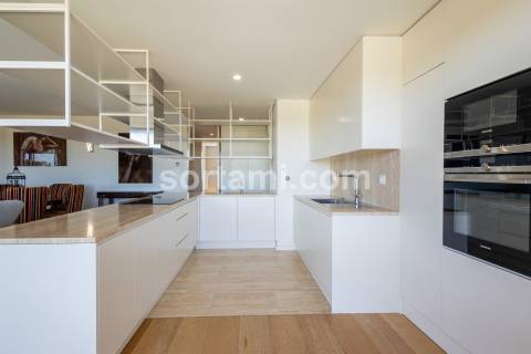 Apartamento T2 Venda em Quarteira,Loulé