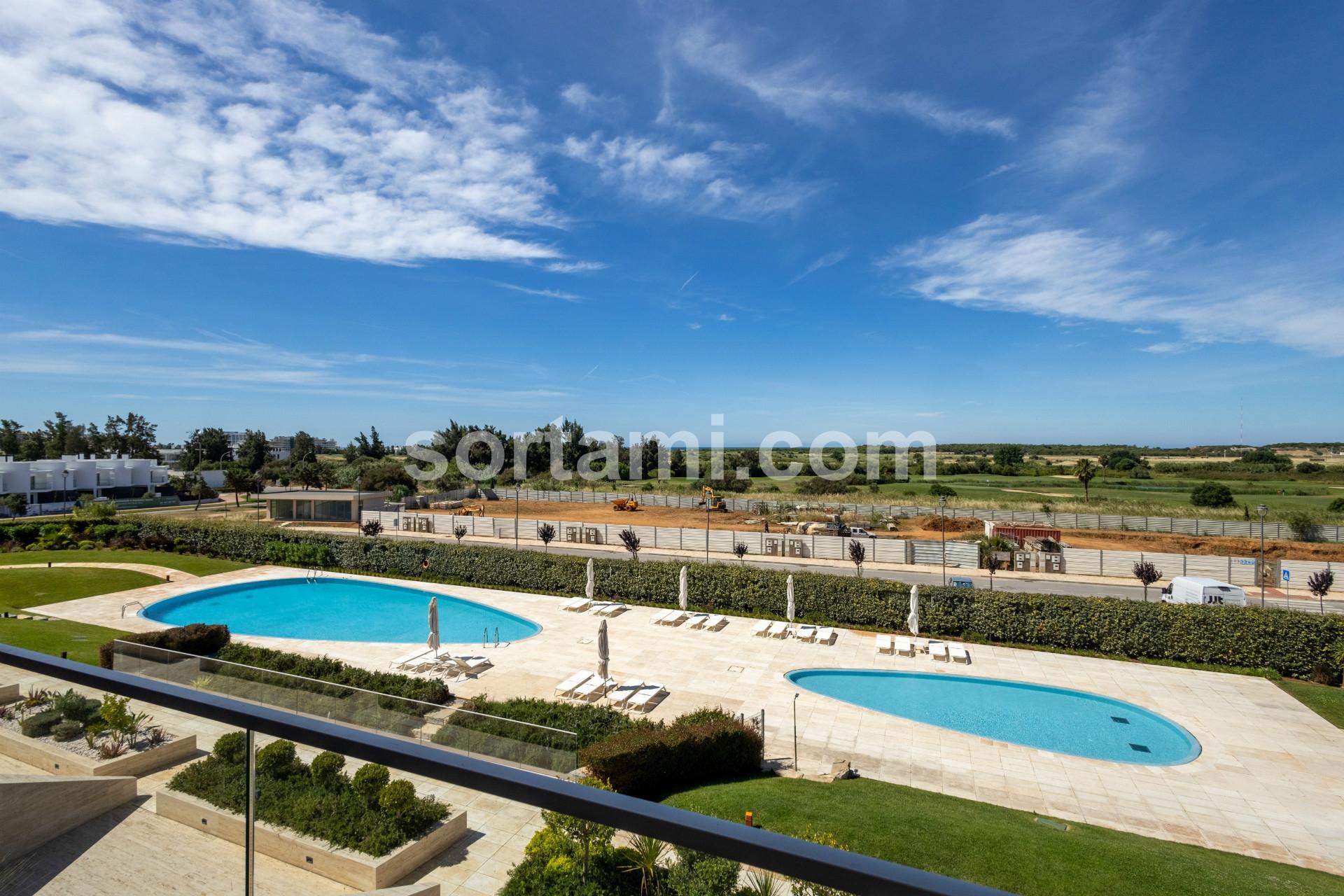 Apartamento T2 Venda em Quarteira,Loulé