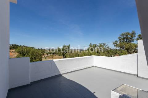 Moradia Isolada T3+4 Venda em Loulé (São Sebastião),Loulé