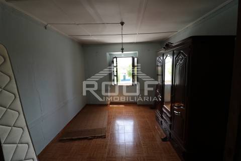 Moradia T4 Venda em Aguiar,Viana do Alentejo