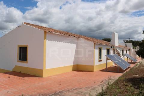 Herdade T4 Venda em Pavia,Mora