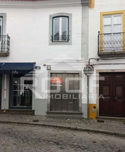 Loja  Venda em Évora (São Mamede, Sé, São Pedro e Santo Antão),Évora