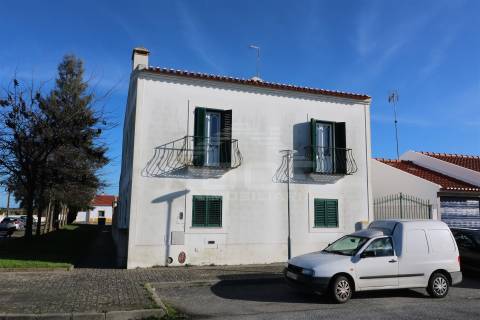 Moradia T4 Venda em Viana do Alentejo,Viana do Alentejo