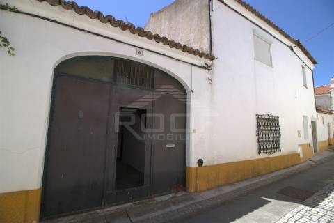 Moradia T2 Venda em Viana do Alentejo,Viana do Alentejo