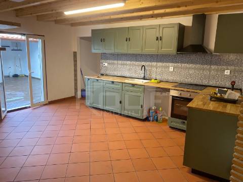 Moradia T3 Venda em Vila Nova da Baronia,Alvito